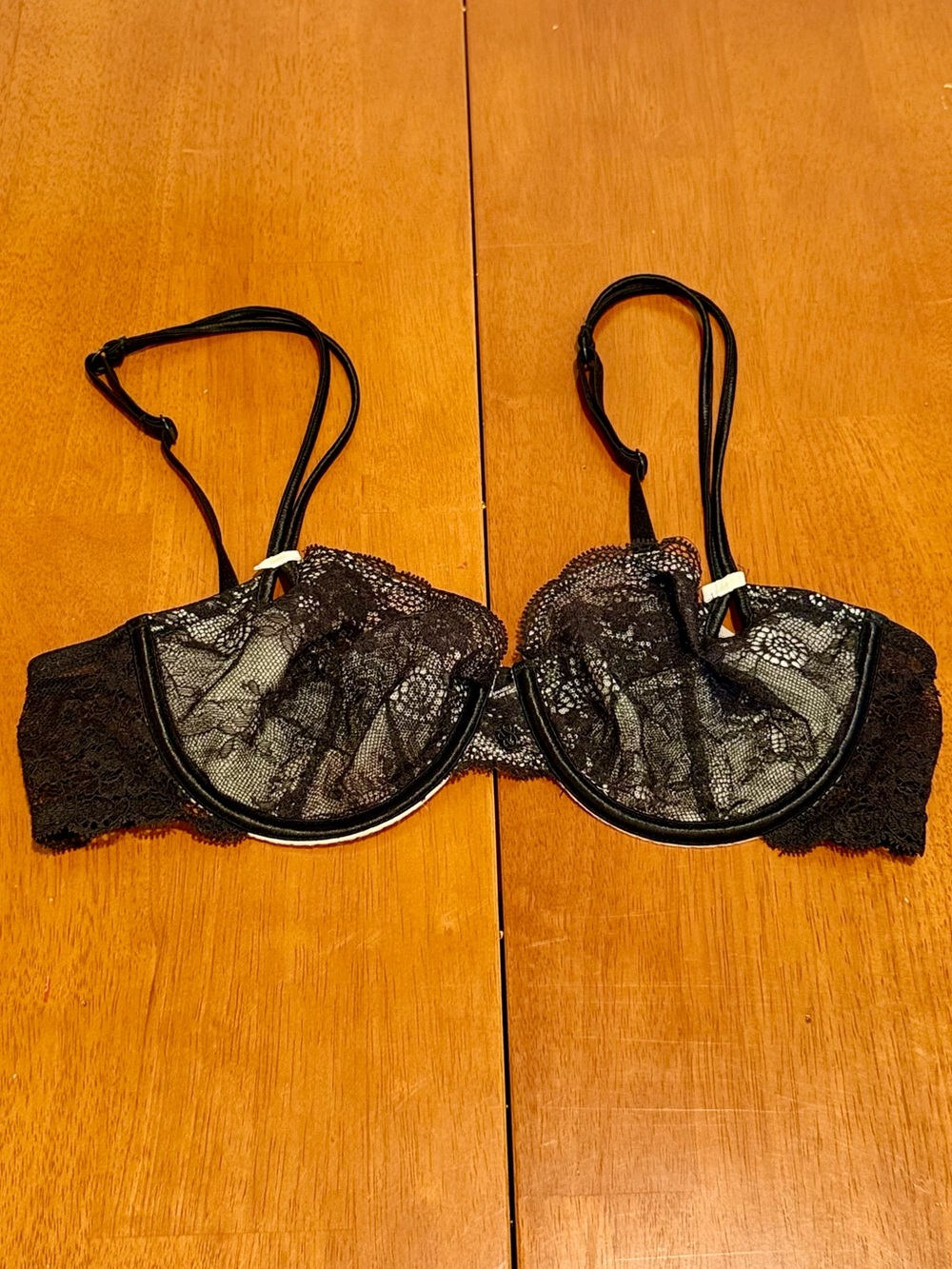 Victoria’s Secret Sexy Little Things Unlined Lace Bra 36B